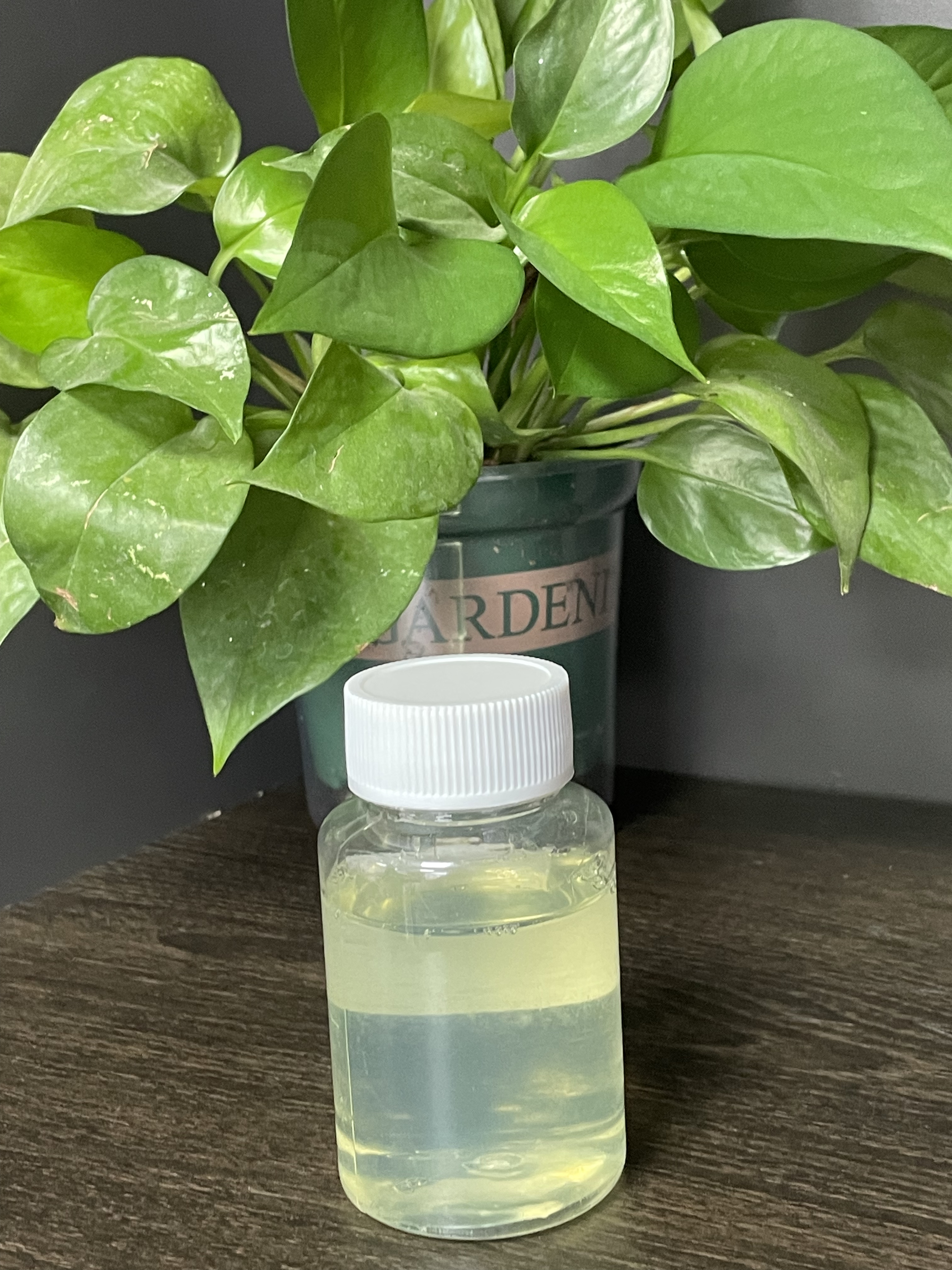 중합체 카르 보디 이마이드 수용액 BIO-SAH ™ CA302 항 가수 분해 가교제